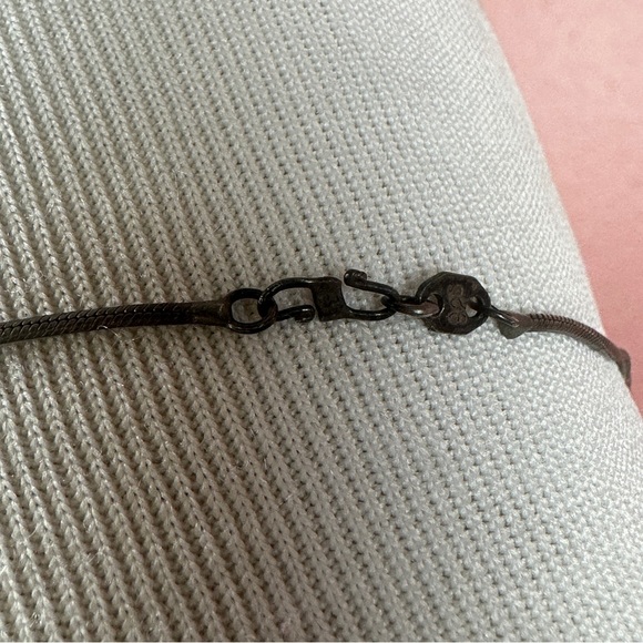 Vintage .925 Sterling Silver Square Onyx Pendant Charm on Silver Chain - Picture 6 of 6